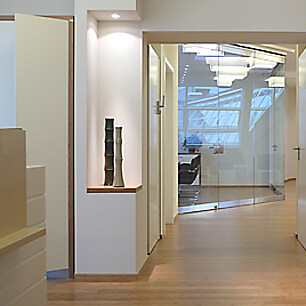image-679