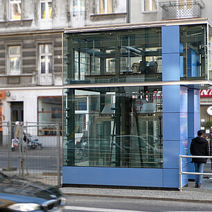 image-577