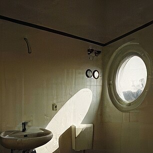 image-838