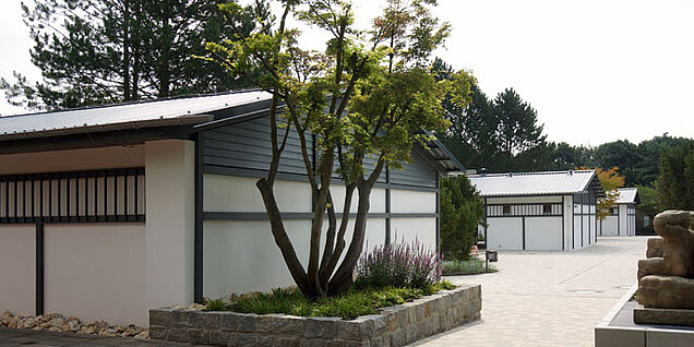 image-863